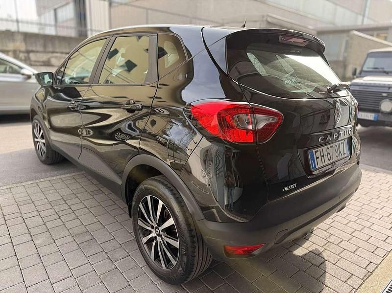 Usata Renault Captur 90 CV (66 kW) 2017 Nero SUV