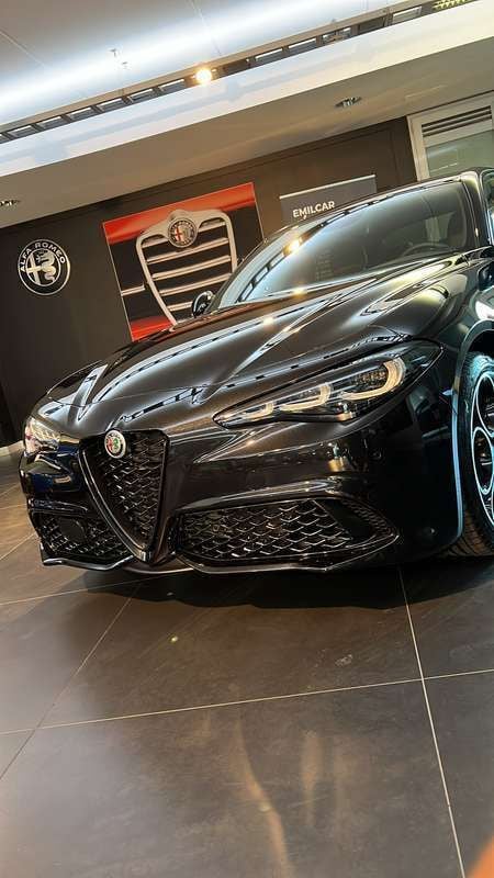Usata Alfa Romeo Giulia Veloce 211 CV (155 kW) 2023 Nero Berlina
