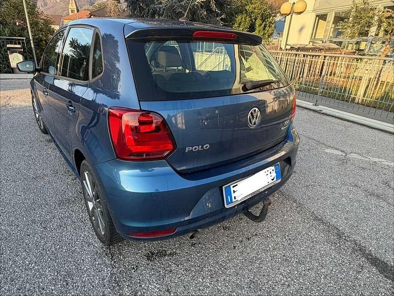 Usata VW Polo Highline 90 CV (66 kW) 2017 Blu/azzurro Berlina