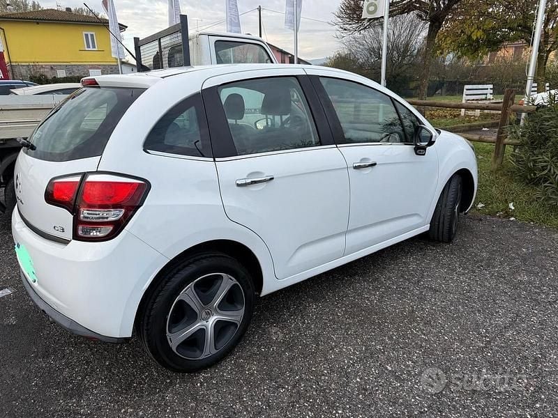Usata Citroën C3 68 CV (50 kW) 2016 Bianco Utilitaria
