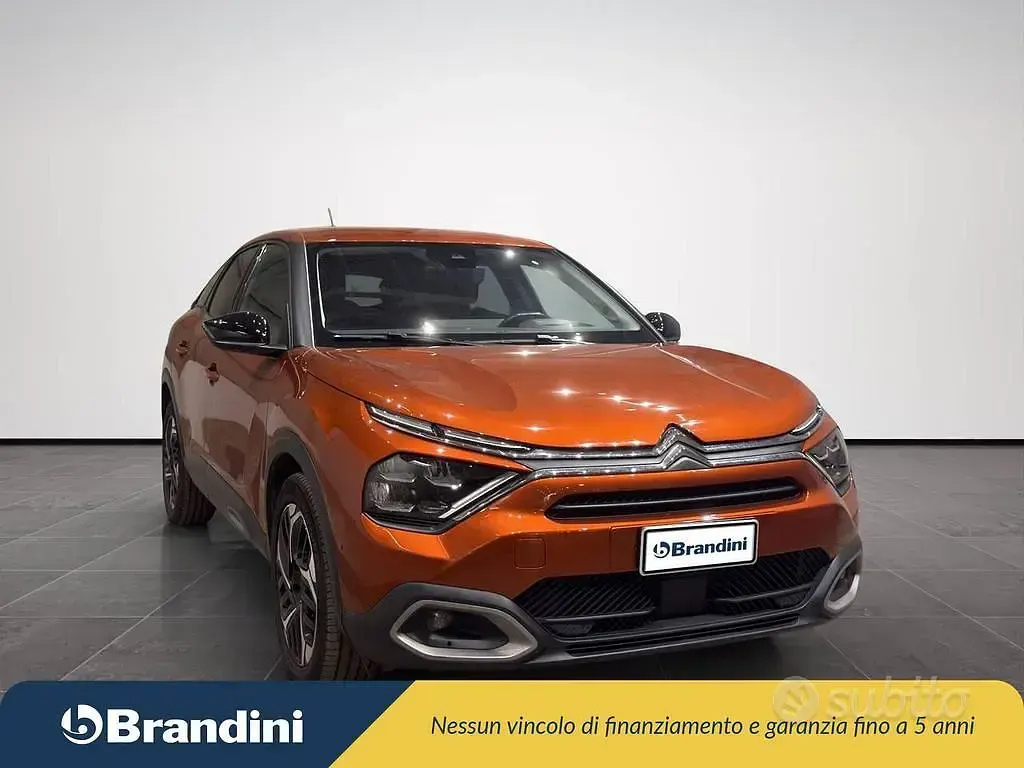 Usata Citroën C4 Shine 131 CV (96 kW) 2022 Arancio SUV