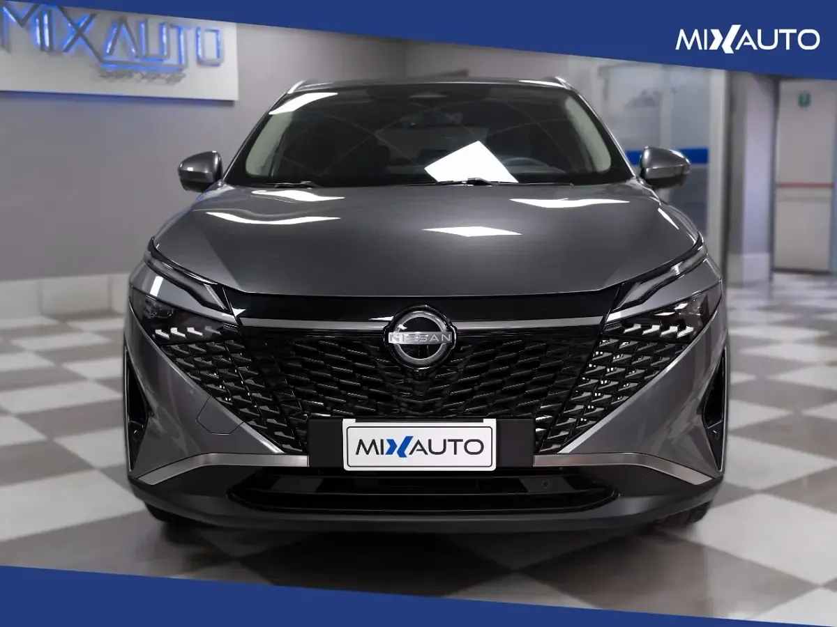 Usata Nissan Qashqai N-Connecta 158 CV (116 kW) 2025 Grigio SUV