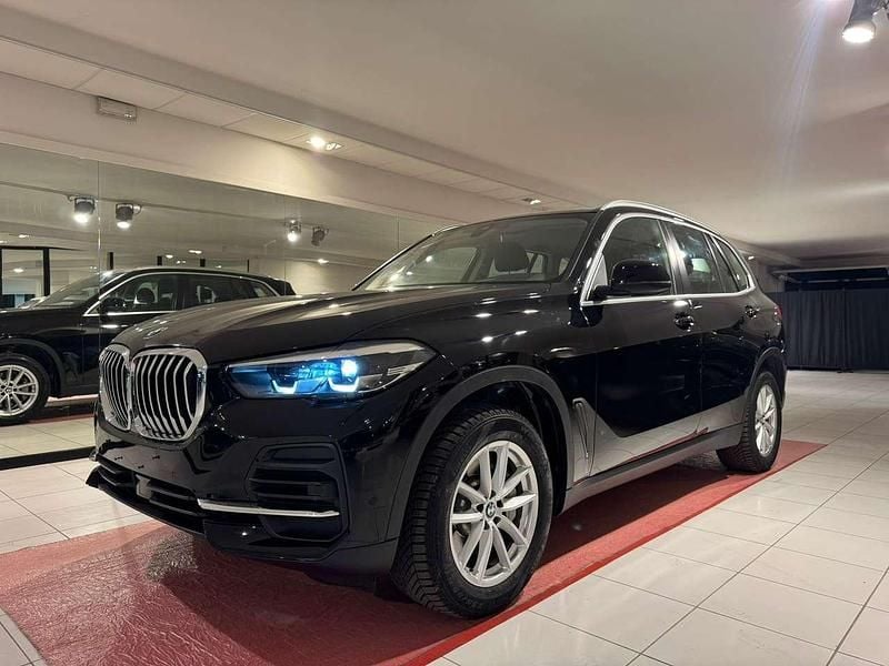 Usata BMW X5 Efficient Dynamics 231 CV (169 kW) 2021 Nero SUV