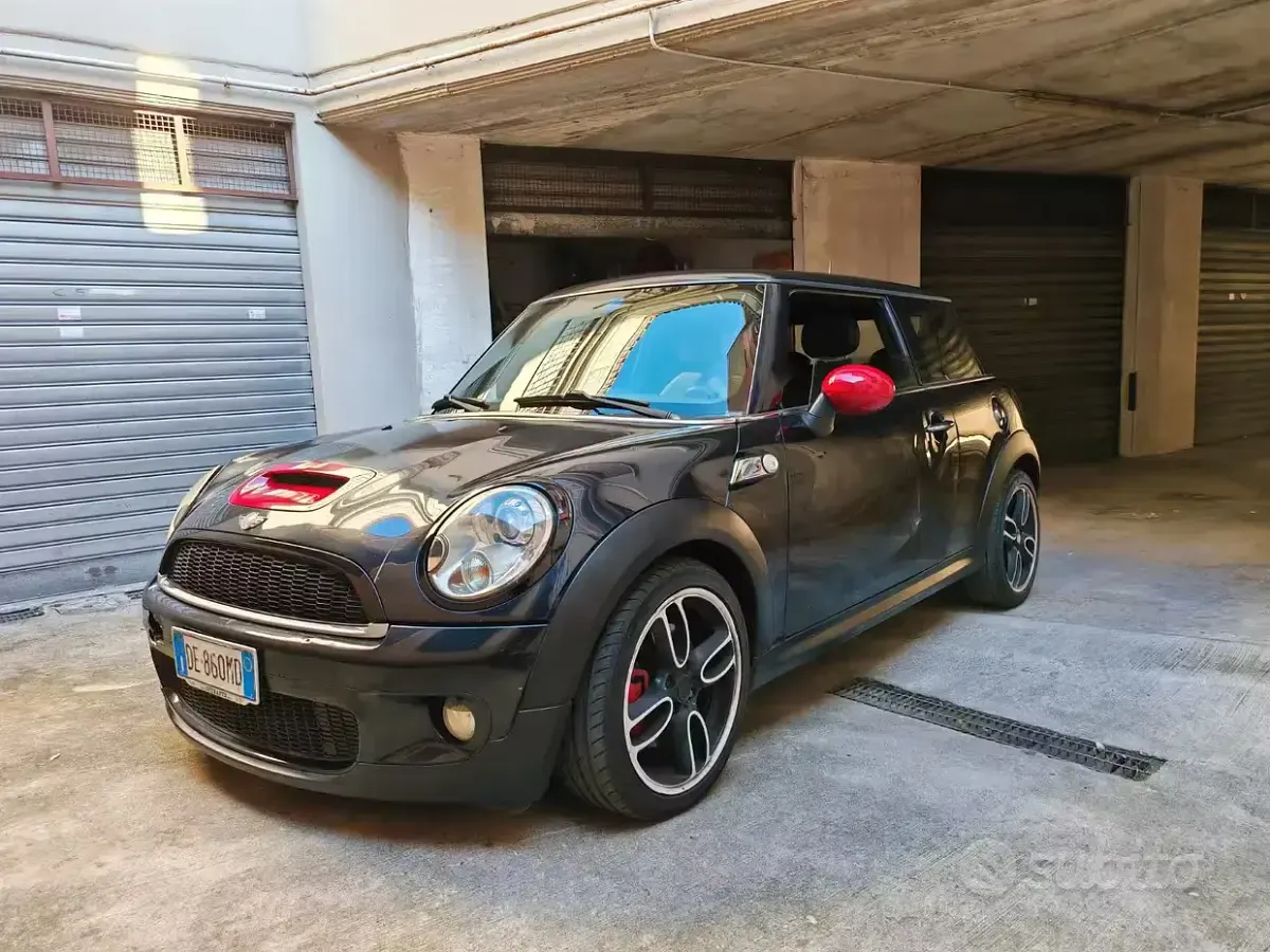 Usata Mini Cooper S 175 CV (128 kW) 2006 Bluazzurro Utilitaria
