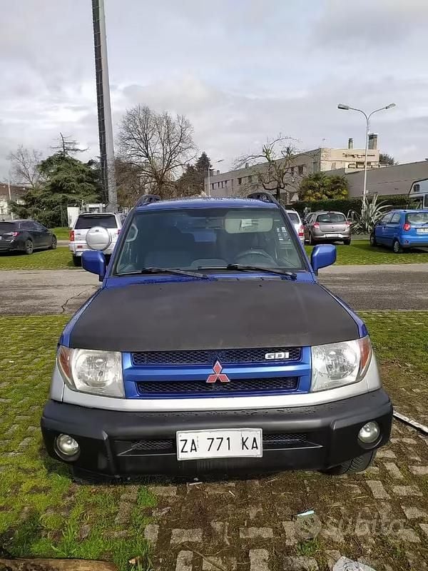Usata Mitsubishi Pajero 120 CV (88 kW) 2000 Blu SUV