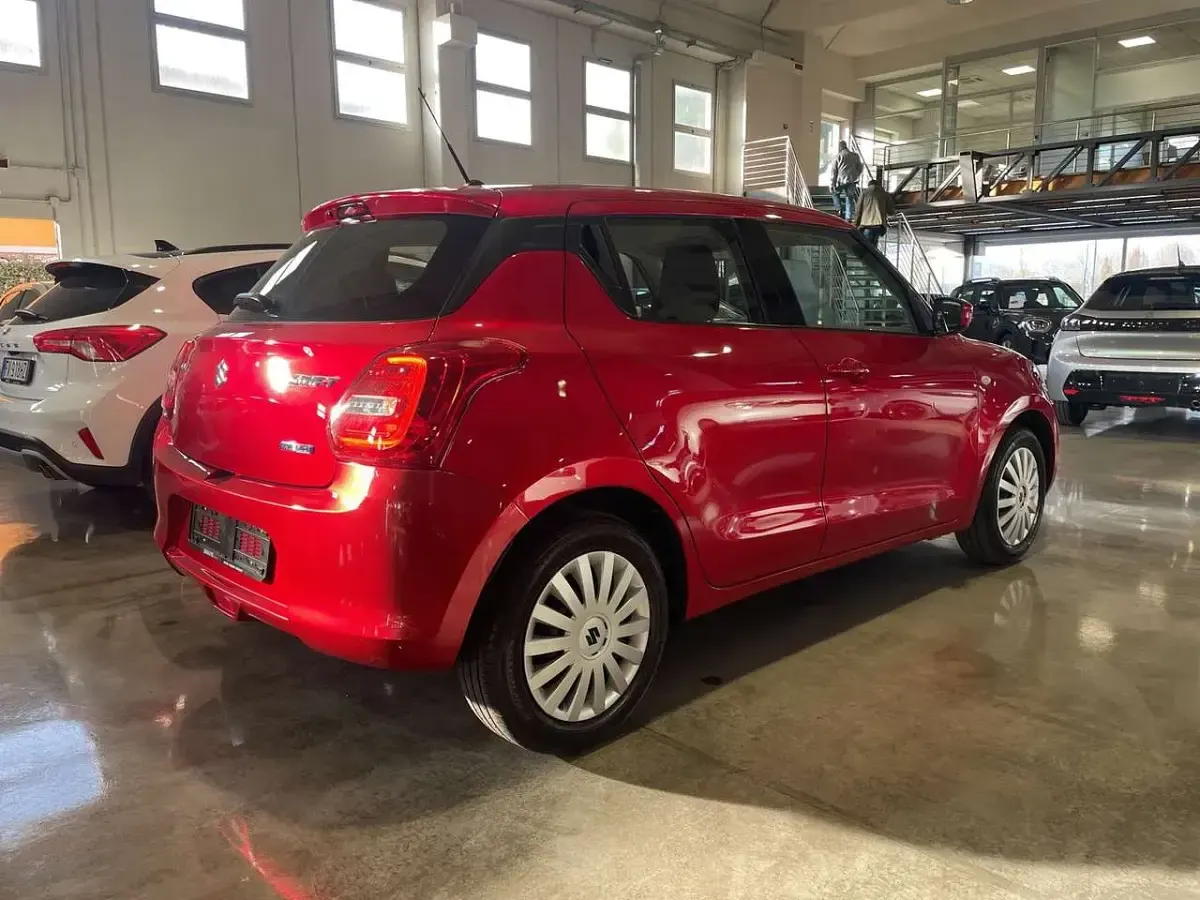 Usata Suzuki Swift Cool 83 CV (61 kW) 2023 Other Utilitaria