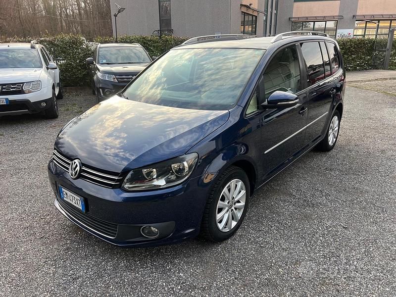 Usata VW Touran Highline 140 CV (102 kW) 2012 Blu Monovolume