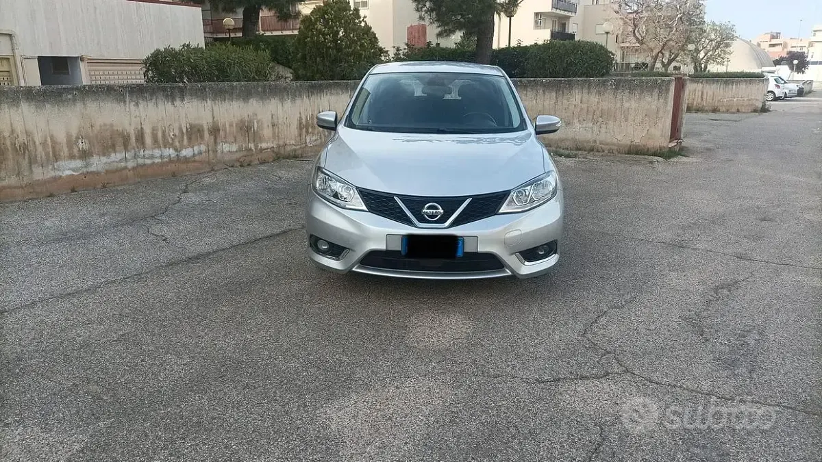 Usata Nissan Pulsar N-Connecta 110 CV (80 kW) 2017 Grigio Utilitaria