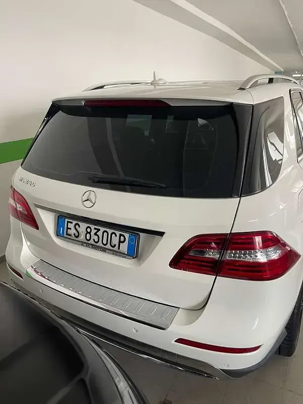 Usata Mercedes ML250 Premium 204 CV (150 kW) 2012 Bianco SUV