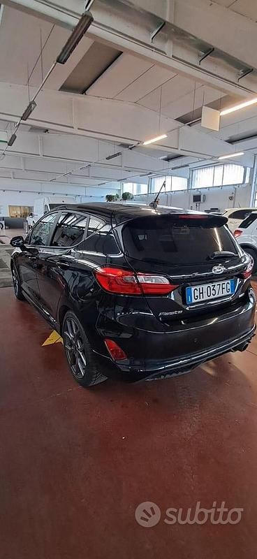 Usata Ford Fiesta ST-Line 125 CV (91 kW) 2022 Nero Utilitaria