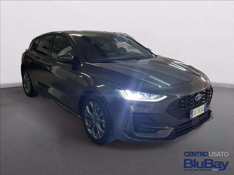 Usata Ford Focus ST-Line 125 CV (91 kW) 2022 Grigio Berlina