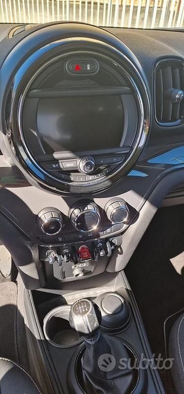 Grigio Usata 2017 Mini Countryman SUV | 16.500 € (Ottimo prezzo) - Immagine 1/4