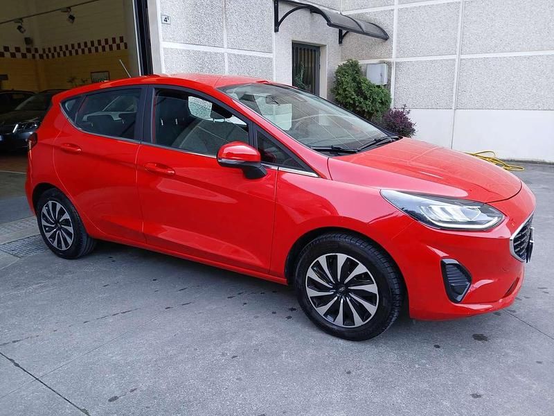 Usata Ford Fiesta Titanium 75 CV (55 kW) 2023 Rosso Utilitaria