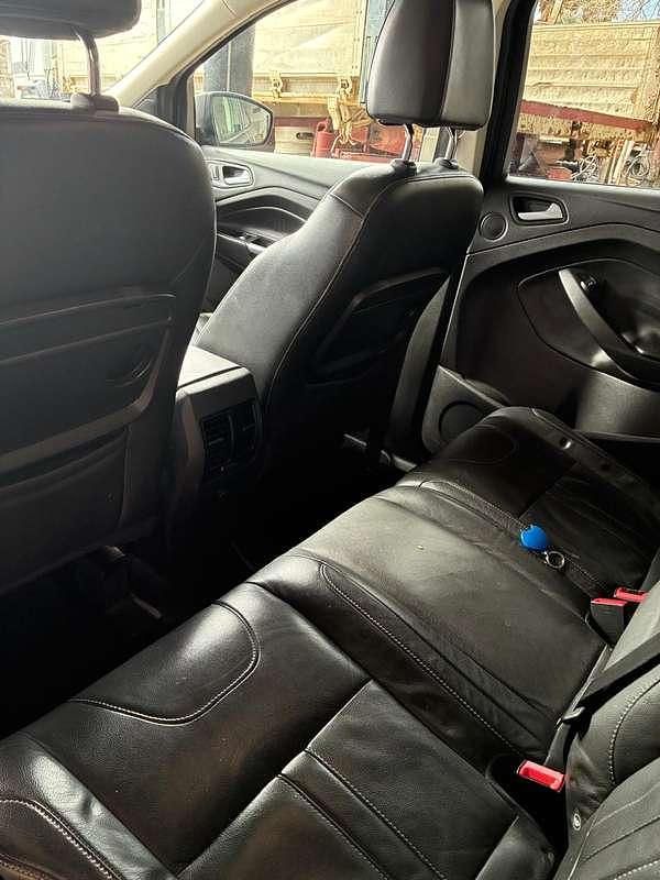 Usata Ford Kuga Individual 163 CV (119 kW) 2013 SUV