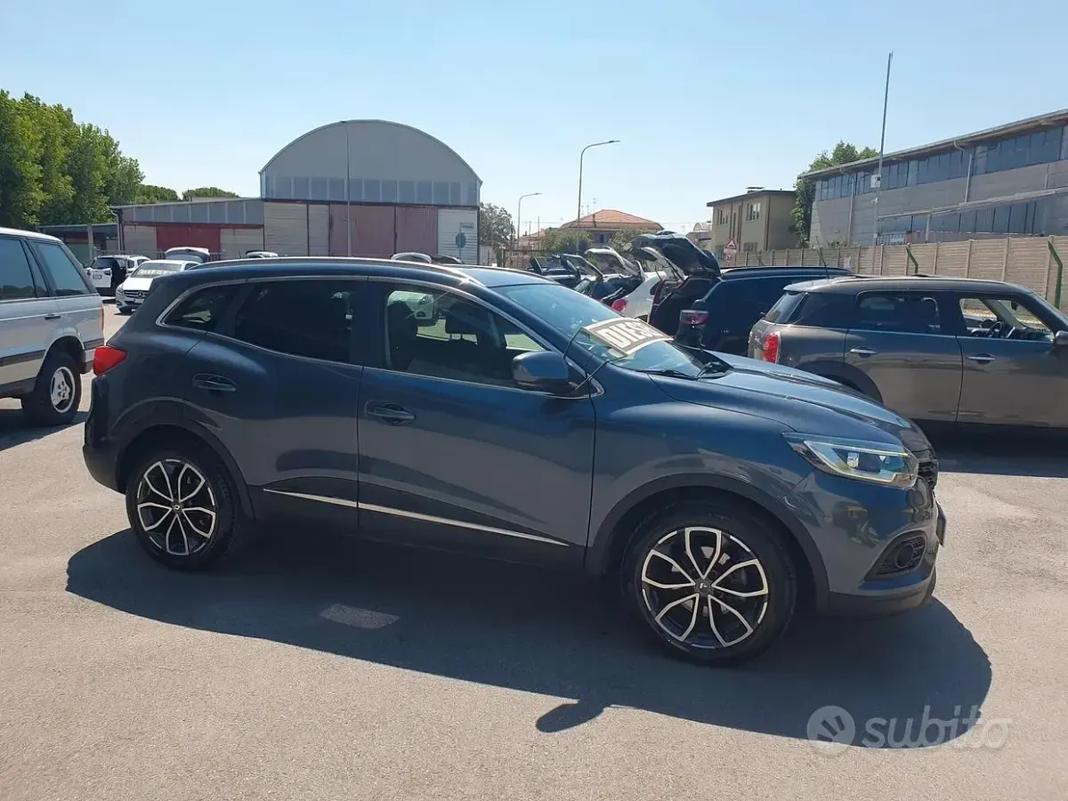 Usata Renault Kadjar 116 CV (85 kW) 2019 Bluazzurro SUV