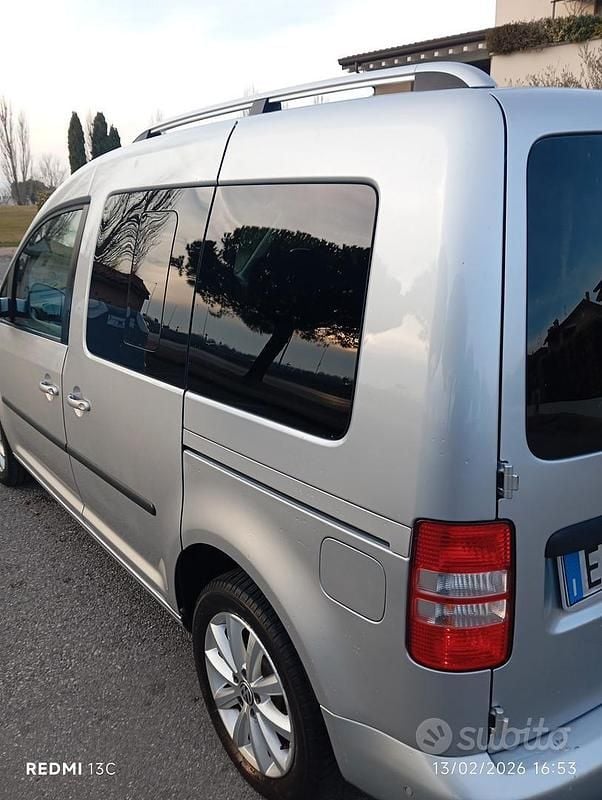 Usata VW Caddy 109 CV (80 kW) 2013 Grigio Monovolume