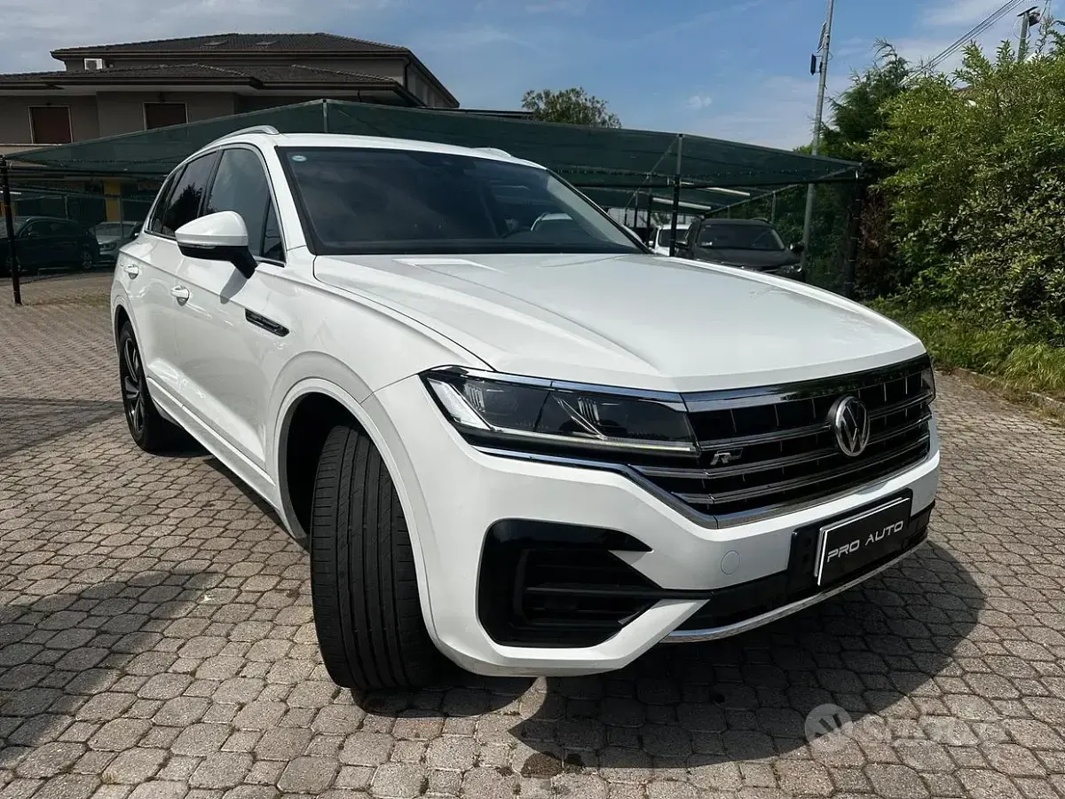 Usata VW Touareg Advance 231 CV (169 kW) 2018 Bianco SUV