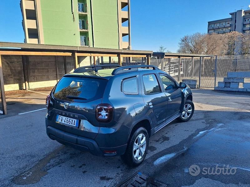 Usata Dacia Duster 115 CV (84 kW) 2019 Grigio SUV