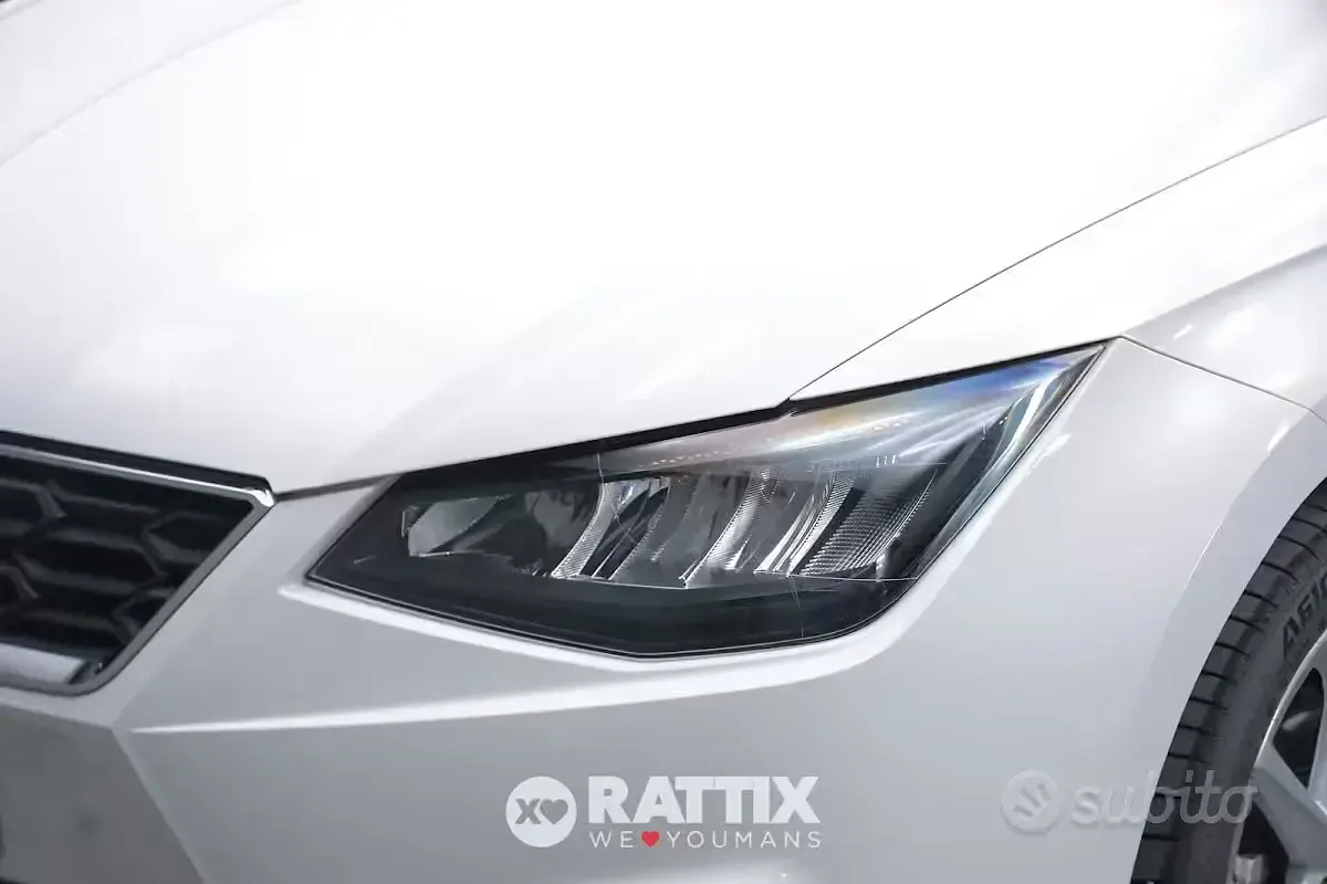 Usata Seat Ibiza FR 95 CV (69 kW) 2023 Bianco candy Utilitaria