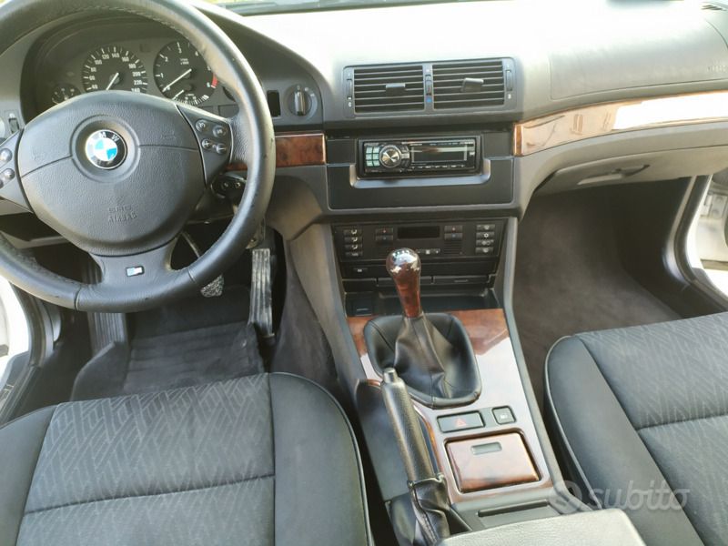 Usata BMW 530 193 CV (141 kW) 2001 Grigio Berlina