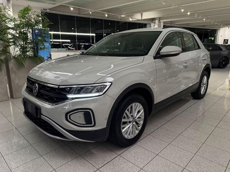 Ascot gray Usata 2022 VW T-Roc Life SUV | 18.490 € (Ottimo prezzo) - Immagine 1/4