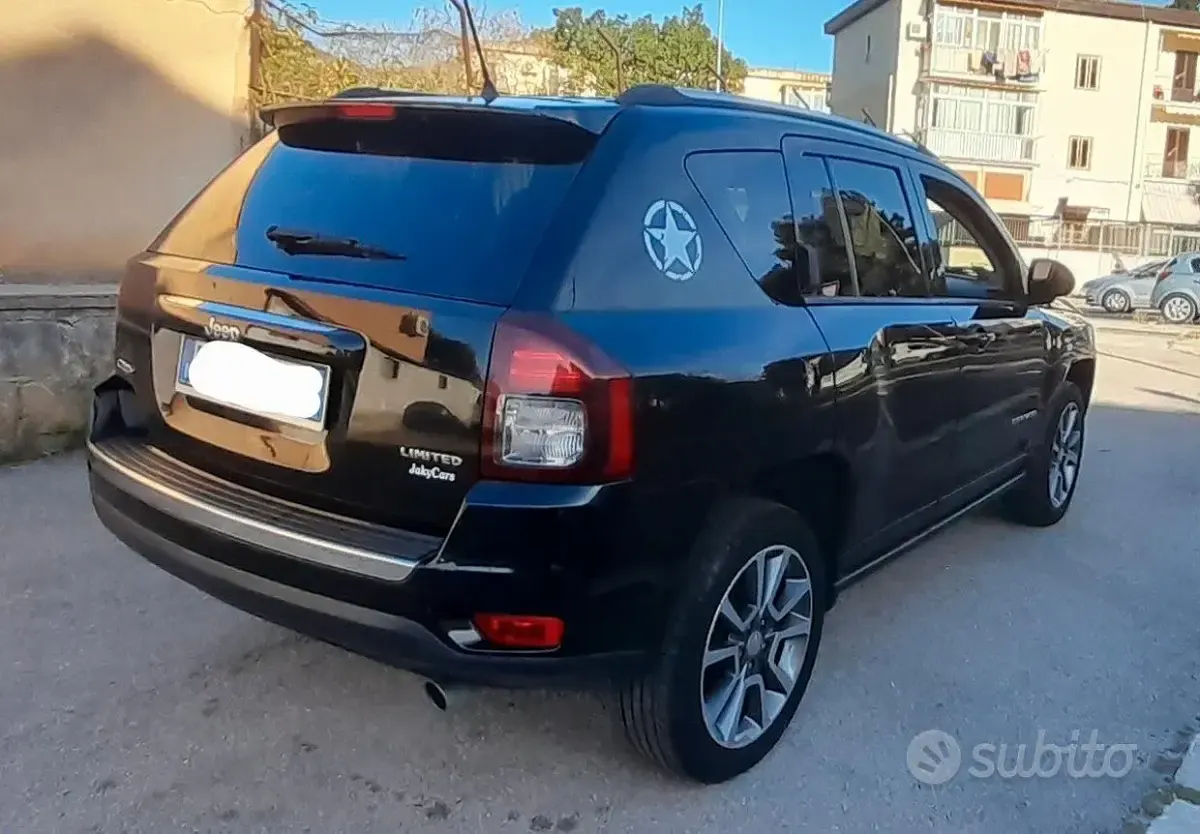 Usata Jeep Compass 163 CV (119 kW) 2015 Nero SUV