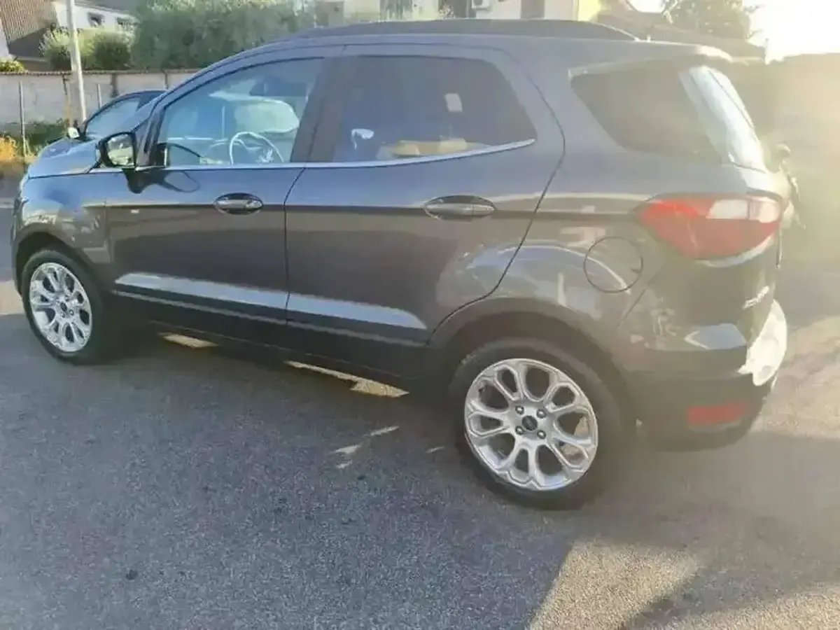 Usata Ford Ecosport Titanium S 125 CV (91 kW) 2022 Grigio SUV