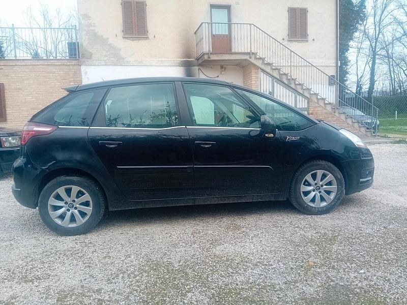 Usata Citroën C4 Picasso Style 108 CV (79 kW) 2010 Nero Monovolume