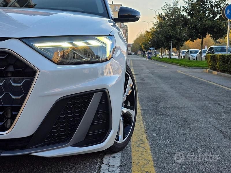 Usata Audi A1 S-Line 95 CV (69 kW) 2021 Bianco SUV