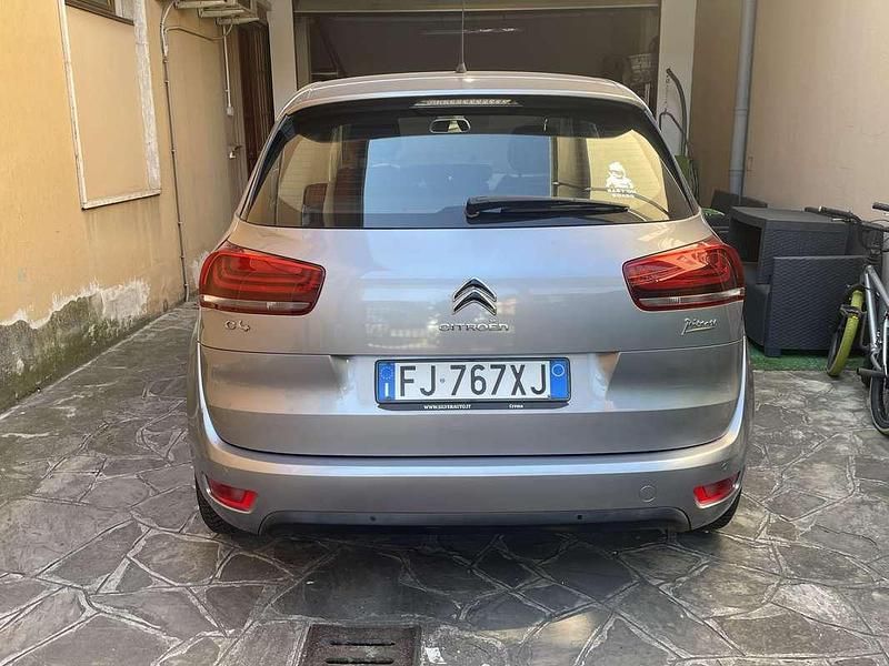 Begagnad Citroën C4 Picasso Live 120 HK (88 kW) 2017 Minibuss