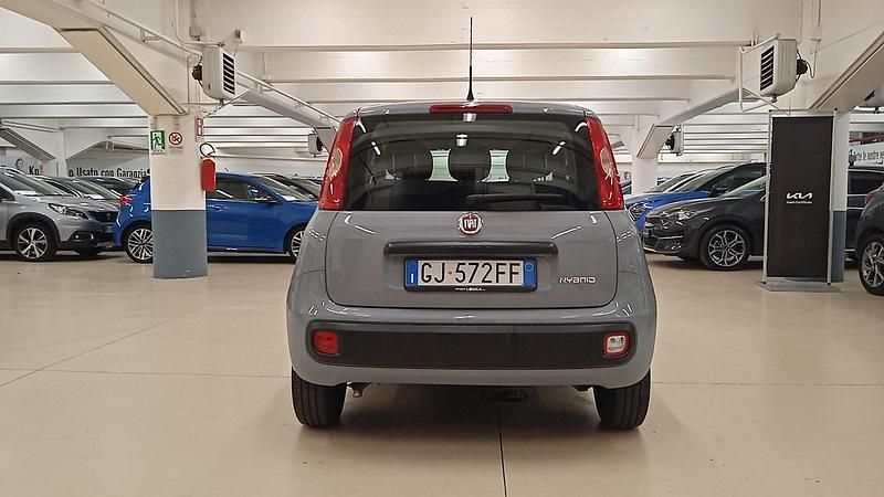 Usata Fiat Panda S 69 CV (50 kW) 2022 Grigio moda Utilitaria