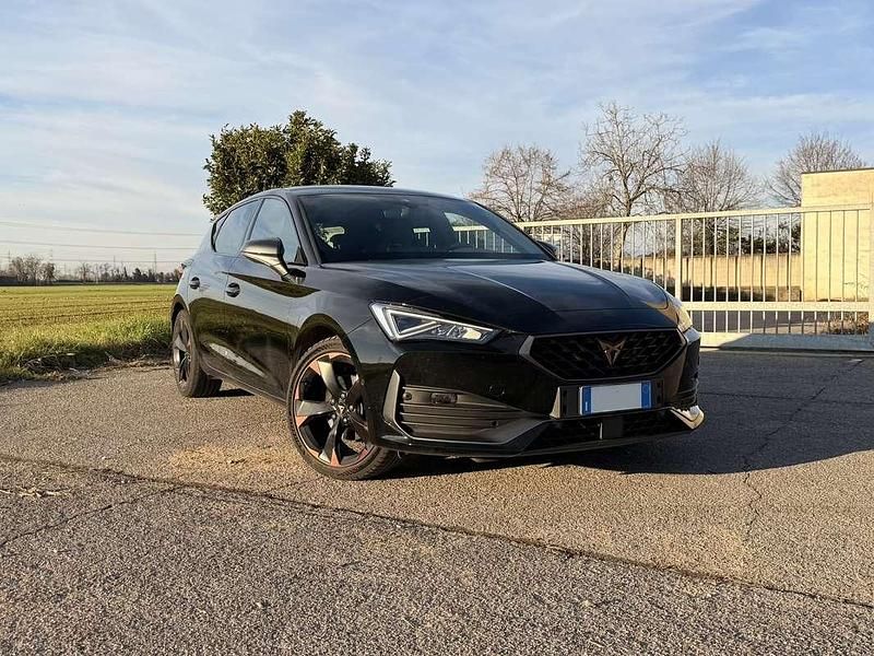 Usata Cupra Leon 150 CV (110 kW) 2023 Berlina