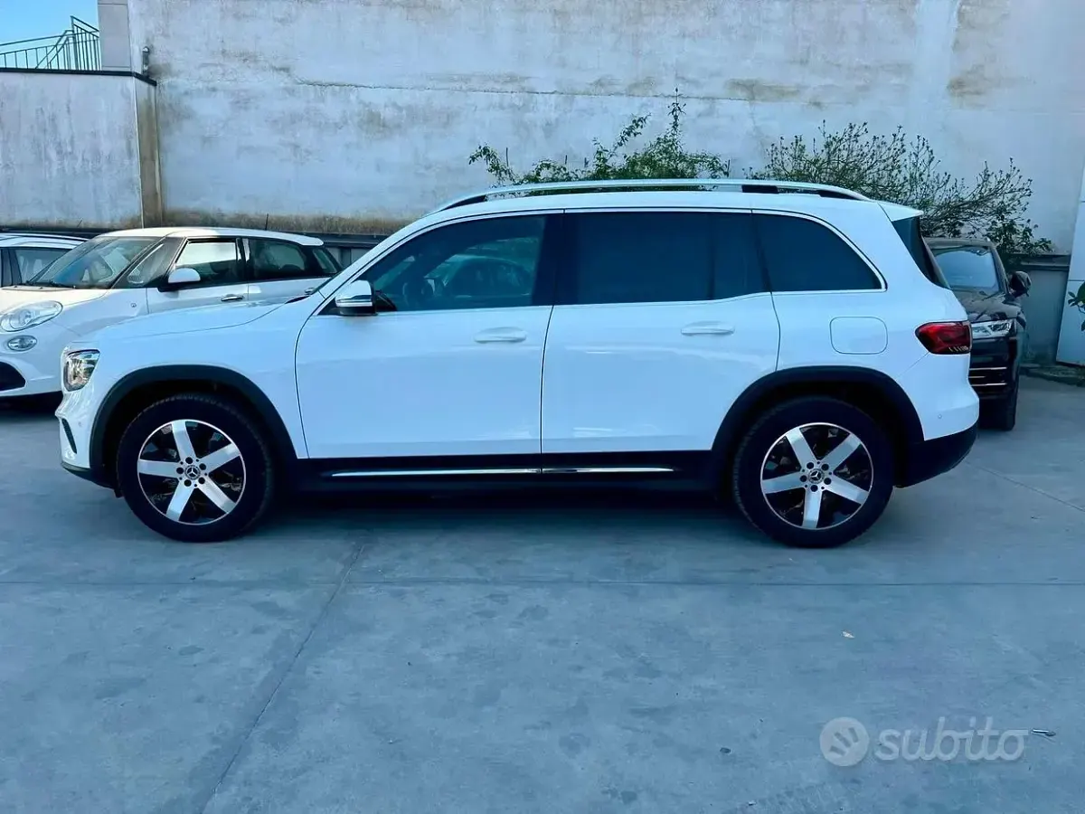 Usata Mercedes GLB180 116 CV (85 kW) 2020 Bianco SUV