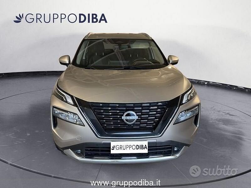 Usata Nissan X-Trail Tekna 213 CV (156 kW) 2022 Grigio SUV