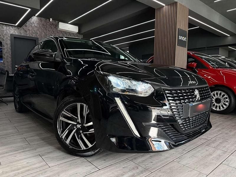 Usata Peugeot 208 Allure 101 CV (74 kW) 2020 Nero Utilitaria