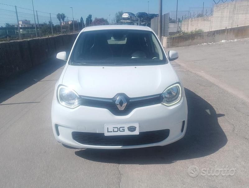 Bianco Usata 2020 Renault Twingo Intens Due volumi | 10.000 € (Buon prezzo) - Immagine 1/4