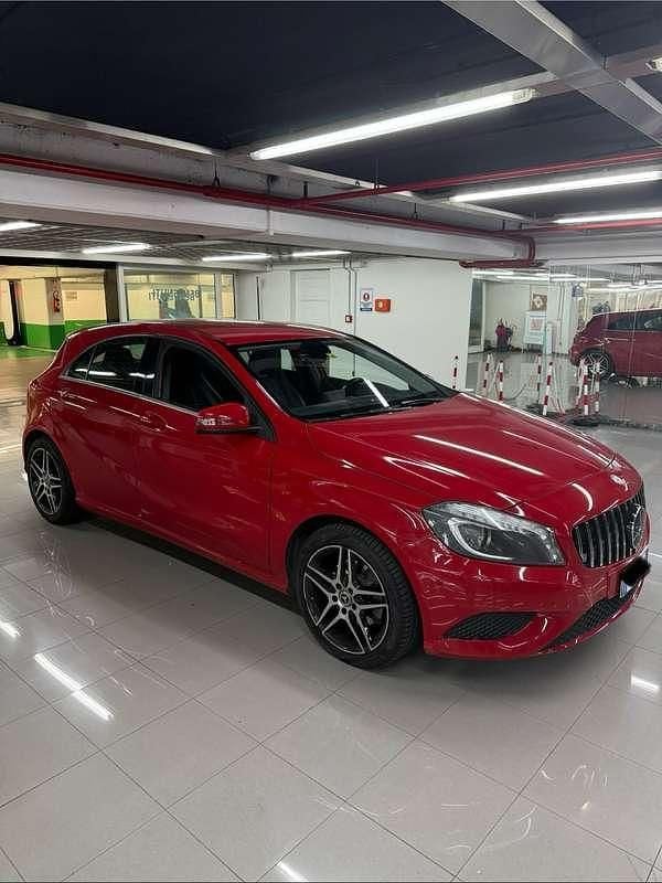 Usata Mercedes A200 Edition 156 CV (114 kW) 2014 Rosso Berlina