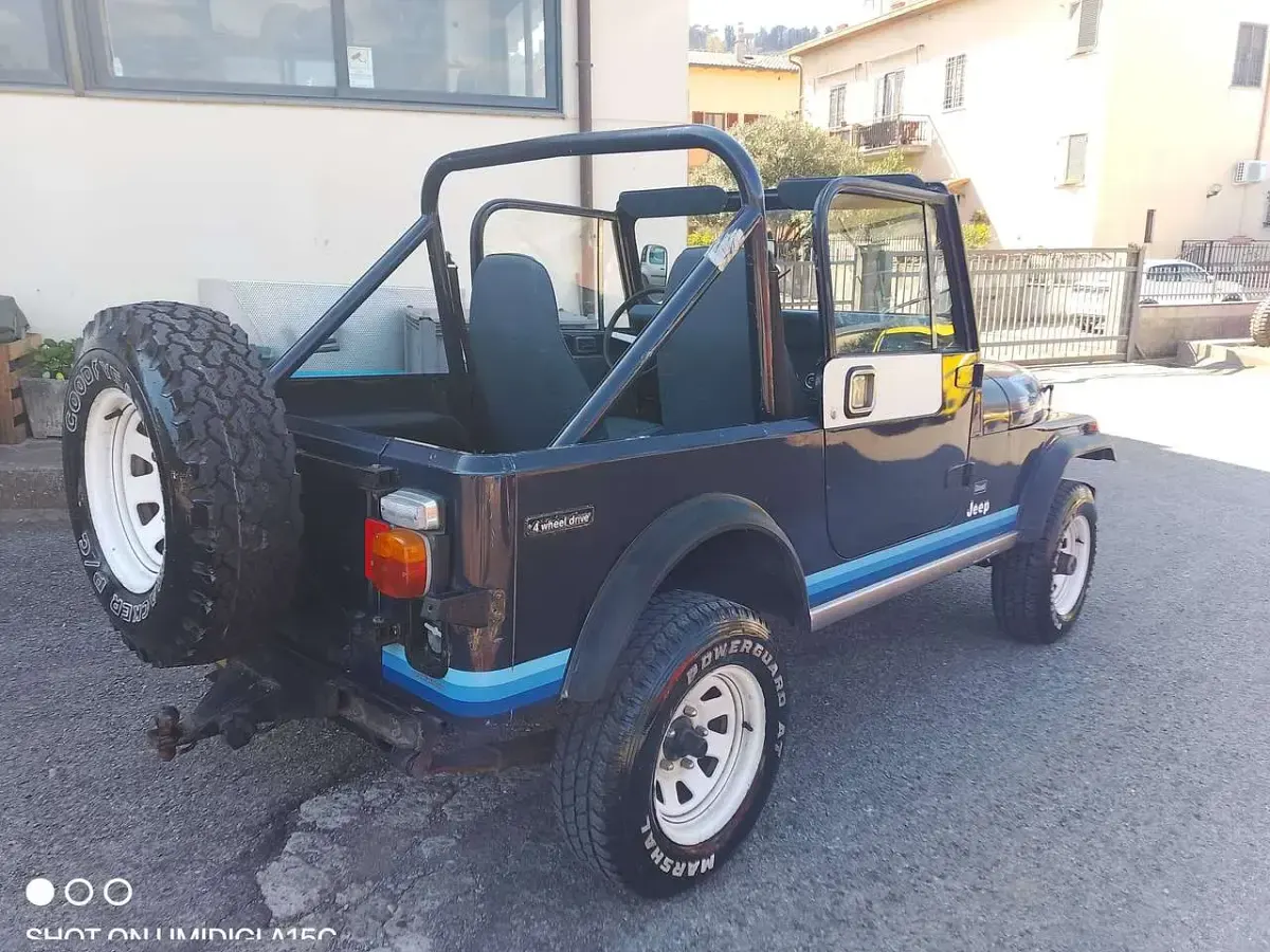 Usata Jeep CJ 54 CV (39 kW) 1982 Other SUV