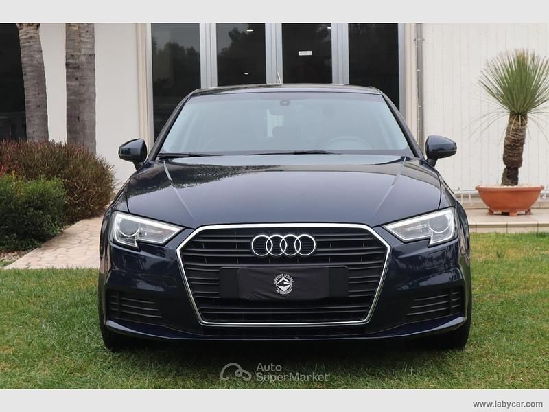 Usata Audi A3 Sport 116 CV (85 kW) 2018 Blu/azzurro Berlina