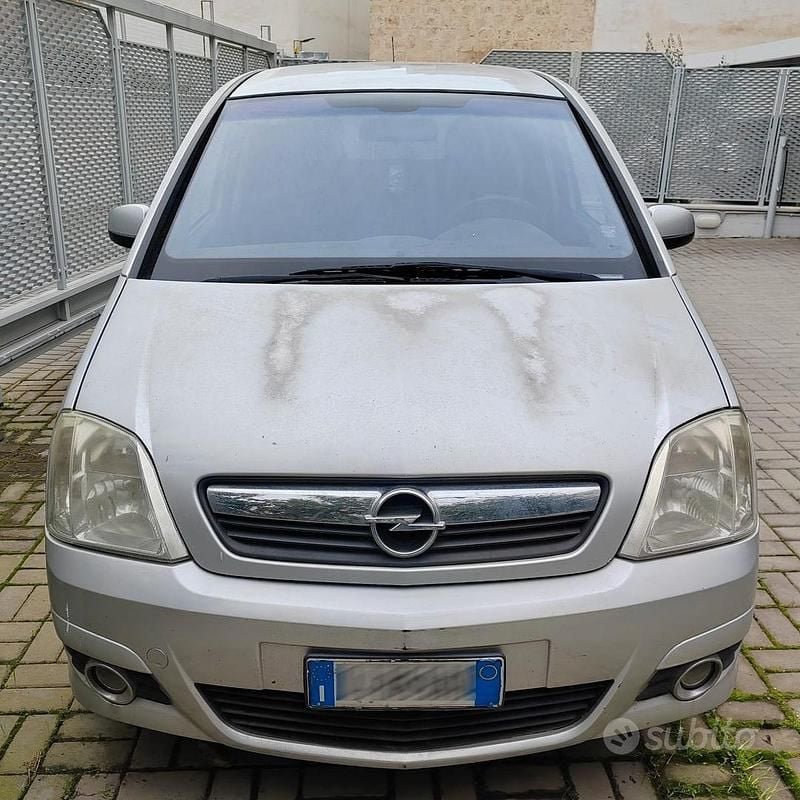 Usata Opel Meriva Enjoy 125 CV (91 kW) 2007 Grigio Monovolume