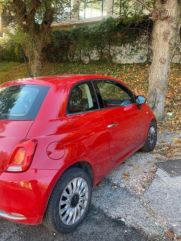 Usata Fiat 500 Lounge 105 CV (77 kW) 2018 Rosso Berlina