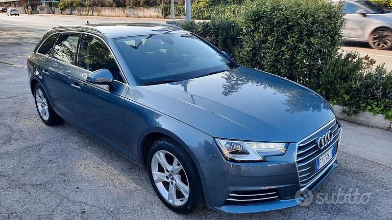 Usata Audi A4 Sport 150 CV (110 kW) 2018 Grigio Station wagon