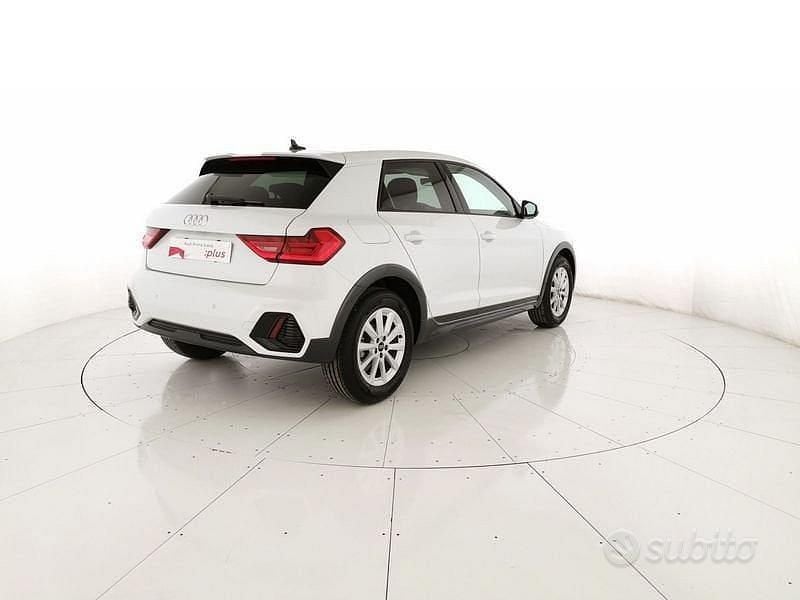 Usata Audi A1 Business 116 CV (85 kW) 2025 Bianco SUV