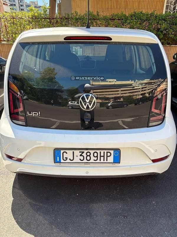 Usado VW up! Sportline 65 CV (47 kW) 2022 Blanco Utilitario