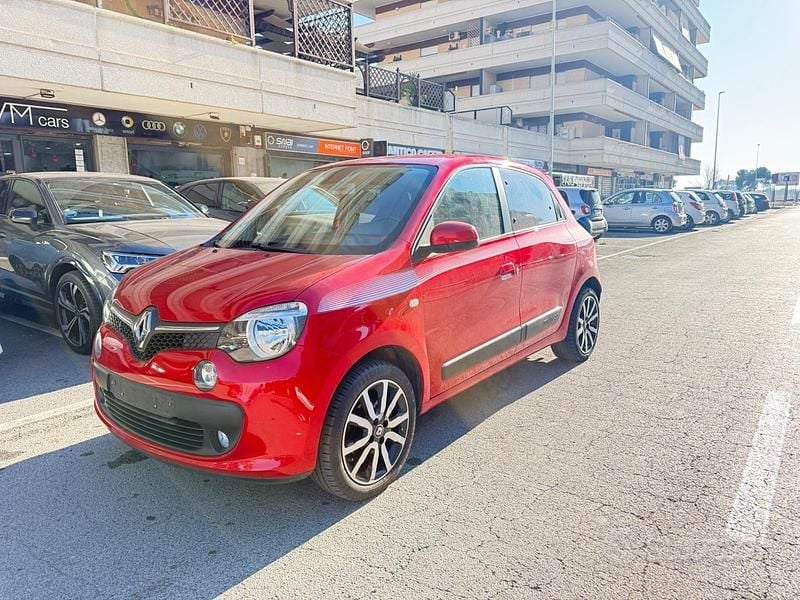 Usata Renault Twingo 90 CV (66 kW) 2018 Rosso Utilitaria