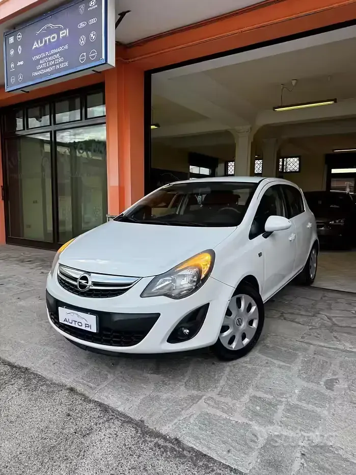 Usata Opel Corsa 86 CV (63 kW) 2015 Bianco Utilitaria