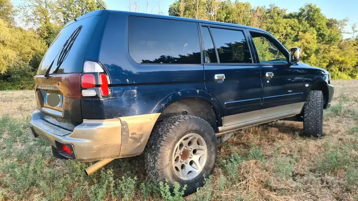 Usata Mitsubishi Pajero Sport 115 CV (84 kW) 2006 Bluazzurro SUV
