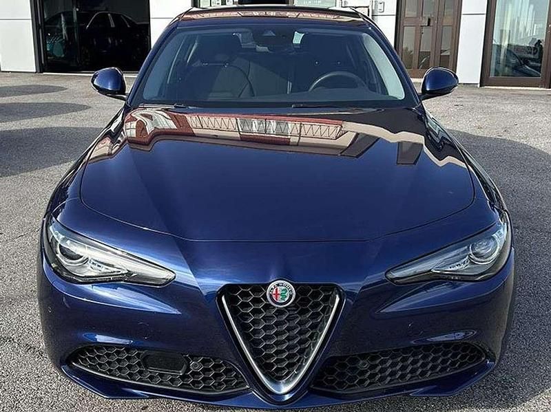 Usata Alfa Romeo Giulia Super 160 CV (117 kW) 2021 Blu Berlina