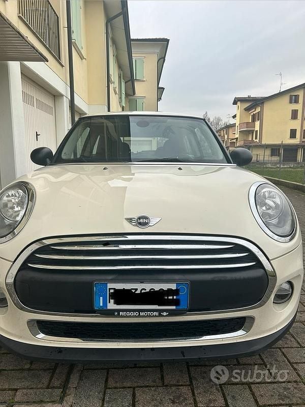Usata Mini One D 95 CV (69 kW) 2017 Bianco Utilitaria