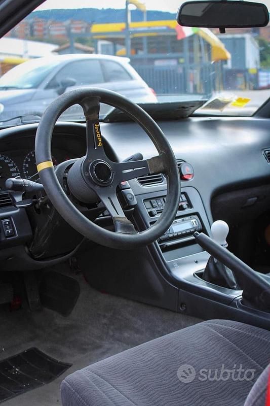 Usata Nissan 200 SX S 171 CV (125 kW) 1994 Rosso Coupé